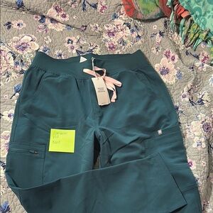 Women’s figs high waisted yola scrub pant